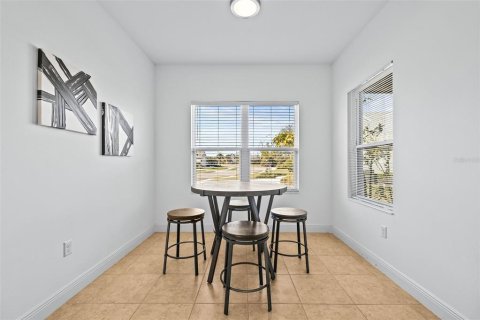 House in Bradenton, Florida 3 bedrooms, 198.44 sq.m. № 1515501 - photo 10