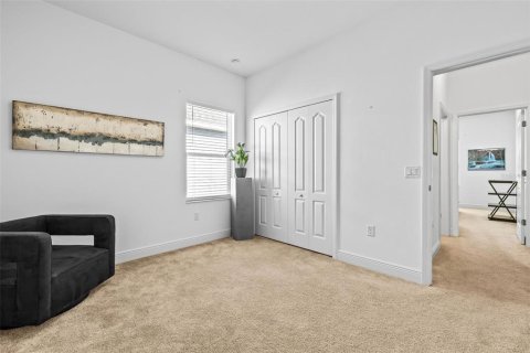 House in Bradenton, Florida 3 bedrooms, 198.44 sq.m. № 1515501 - photo 27