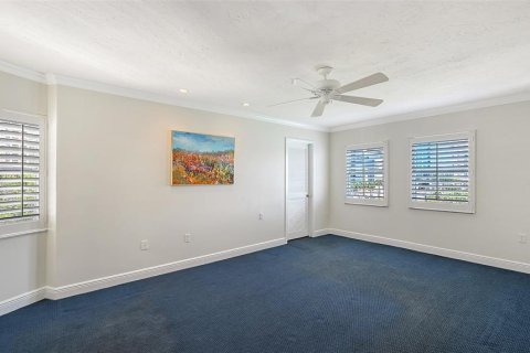 Condo in Sarasota, Florida, 4 bedrooms  № 2219831 - photo 22
