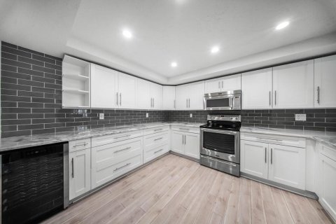 Touwnhouse à vendre à Boca Raton, Floride: 3 chambres, 195.56 m2 № 2410761 - photo 11
