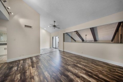 Touwnhouse à vendre à Boca Raton, Floride: 3 chambres, 195.56 m2 № 2410761 - photo 17