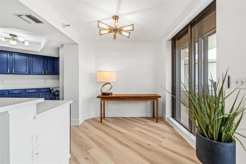 Condominio en alquiler en Saint Petersburg, Florida, 2 dormitorios, 137.12 m2 № 1913739 - foto 12