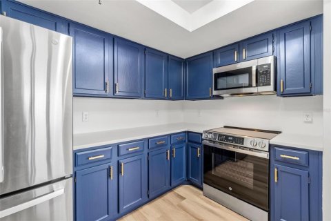 Condominio en alquiler en Saint Petersburg, Florida, 2 dormitorios, 137.12 m2 № 1913739 - foto 14