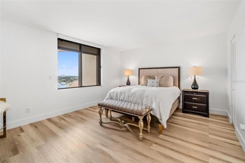 Condominio en alquiler en Saint Petersburg, Florida, 2 dormitorios, 137.12 m2 № 1913739 - foto 26