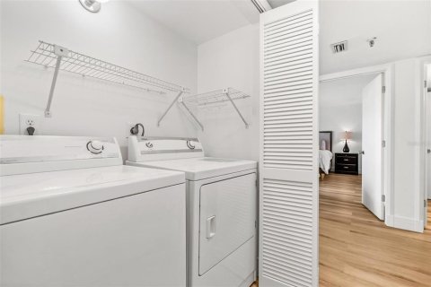 Condominio en alquiler en Saint Petersburg, Florida, 2 dormitorios, 137.12 m2 № 1913739 - foto 23