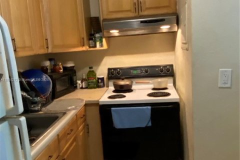 Купить кондоминиум в Норт-Майами, Флорида 1 спальня, 54.16м2, № 1930183 - фото 9