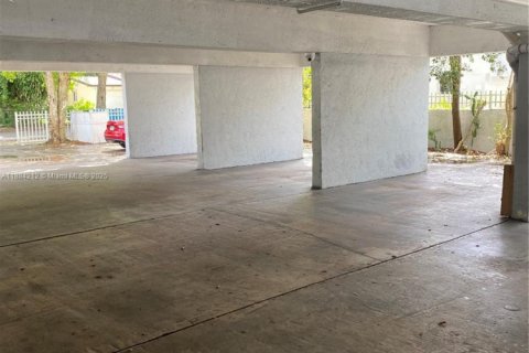 Купить кондоминиум в Норт-Майами, Флорида 1 спальня, 54.16м2, № 1930183 - фото 13