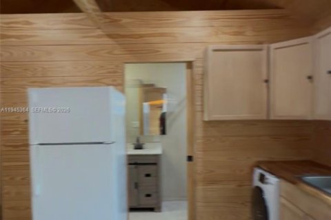 Apartment in Miami, Florida 55.74 sq.m. № 2001805 - photo 2