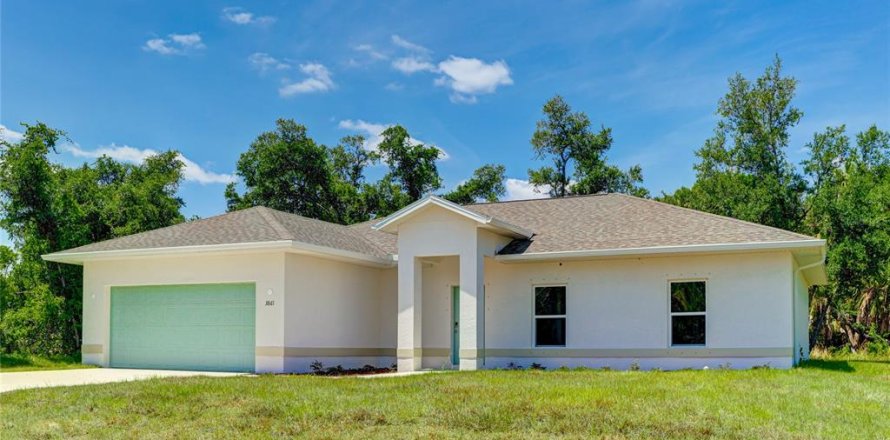 House in North Port, Florida 3 bedrooms, 139.91 sq.m. № 2196164