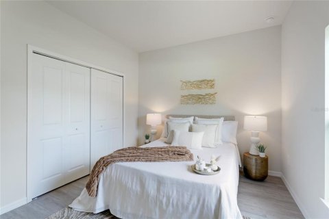 House in North Port, Florida 3 bedrooms, 139.91 sq.m. № 2196164 - photo 27