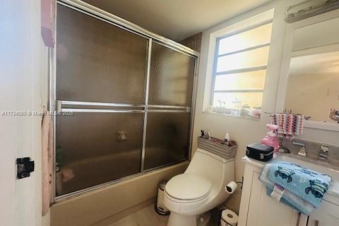 Copropriété à vendre à Sunny Isles Beach, Floride: 2 chambres, 113.06 m2 № 1730046 - photo 19
