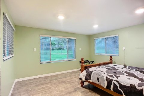House in Englewood, Florida 2 bedrooms, 127.93 sq.m. № 1899280 - photo 17