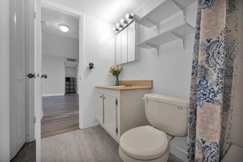 Copropriété à vendre à Tamarac, Floride: 2 chambres, 98.48 m2 № 2172924 - photo 21