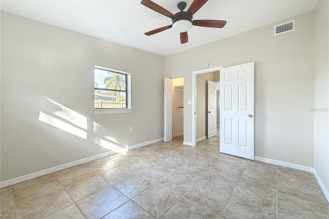 Villa ou maison à vendre à New Port Richey, Floride: 3 chambres, 117.06 m2 № 2106855 - photo 25