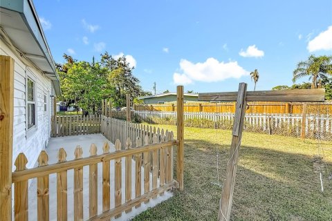 Villa ou maison à vendre à New Port Richey, Floride: 3 chambres, 117.06 m2 № 2106855 - photo 10
