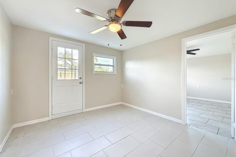 Villa ou maison à vendre à New Port Richey, Floride: 3 chambres, 117.06 m2 № 2106855 - photo 20