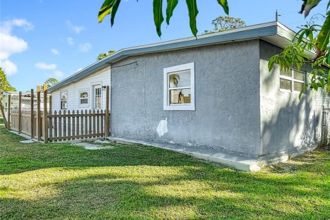 Villa ou maison à vendre à New Port Richey, Floride: 3 chambres, 117.06 m2 № 2106855 - photo 8