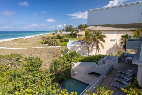 House in Longboat Key, Florida 4 bedrooms, 393.53 sq.m. № 2099636 - photo 30