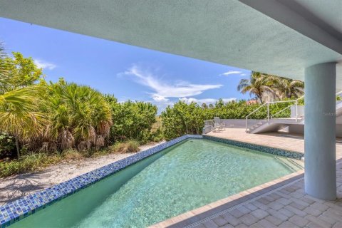 House in Longboat Key, Florida 4 bedrooms, 393.53 sq.m. № 2099636 - photo 29