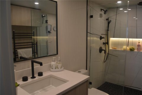 House in Redington Shores, Florida 2 bedrooms, 108.23 sq.m. № 1913601 - photo 20