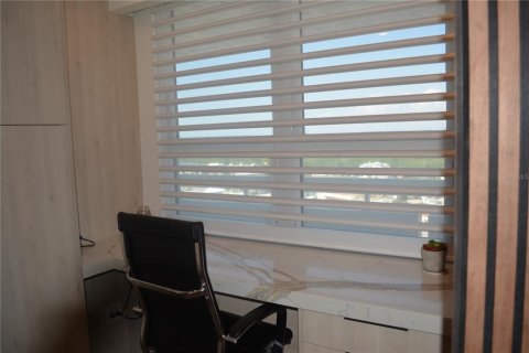 House in Redington Shores, Florida 2 bedrooms, 108.23 sq.m. № 1913601 - photo 24