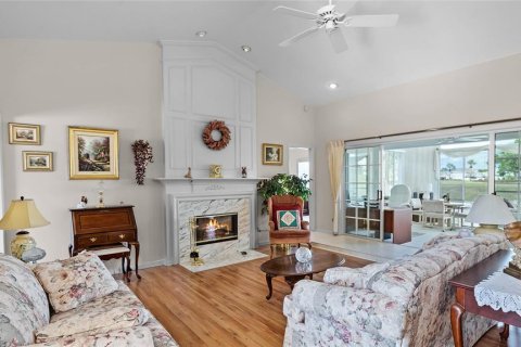 House in Orlando, Florida 3 bedrooms, 168.25 sq.m. № 1820787 - photo 6