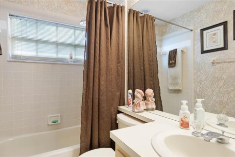 House in Orlando, Florida 3 bedrooms, 168.25 sq.m. № 1820787 - photo 30