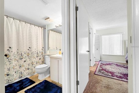 Condo in Tarpon Springs, Florida, 2 bedrooms  № 1578594 - photo 16