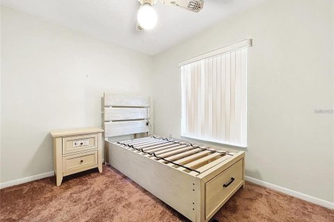 Condo in Tarpon Springs, Florida, 2 bedrooms  № 1578594 - photo 17