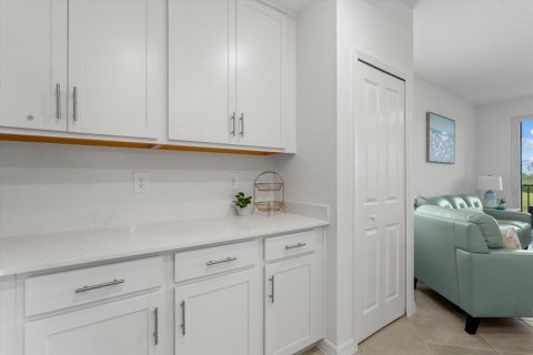 Copropriété à louer à Venice, Floride: 3 chambres, 121.98 m2 № 2095078 - photo 12