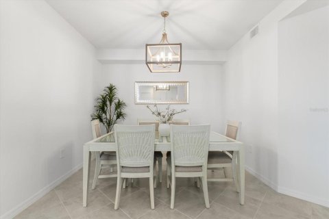 Copropriété à louer à Venice, Floride: 3 chambres, 121.98 m2 № 2095078 - photo 13