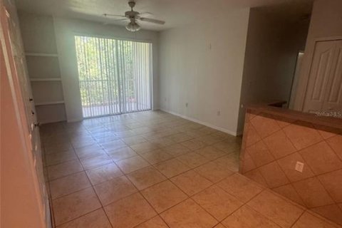 Condo in Kissimmee, Florida, 2 bedrooms  № 1825098 - photo 9