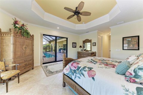 House in Port Charlotte, Florida 3 bedrooms, 231.51 sq.m. № 1716947 - photo 30
