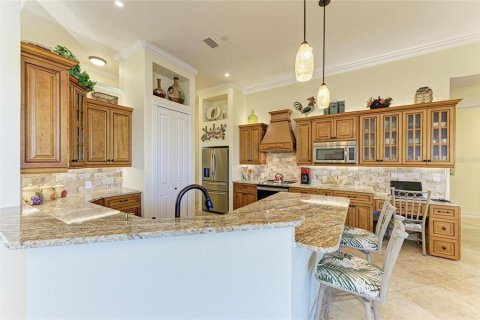 House in Port Charlotte, Florida 3 bedrooms, 231.51 sq.m. № 1716947 - photo 19