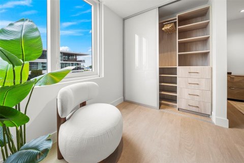 Copropriété à louer à Miami Beach, Floride: 2 chambres, 126.35 m2 № 2022951 - photo 9