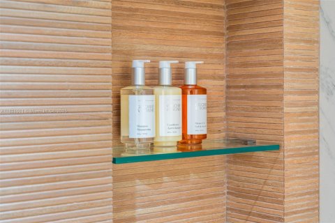 Copropriété à louer à Miami Beach, Floride: 2 chambres, 126.35 m2 № 2022951 - photo 25