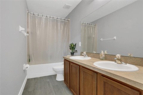 House in Sanford, Florida 6 bedrooms, 323.21 sq.m. № 1776750 - photo 24