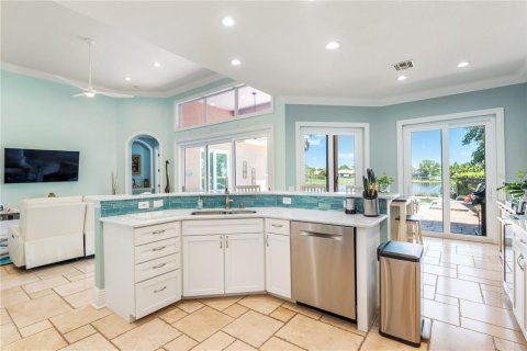 Casa en venta en Seminole, Florida, 3 dormitorios, 225.1 m2 № 1797167 - foto 14