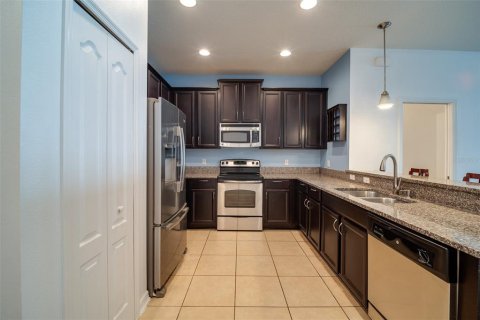 Touwnhouse à vendre à Orlando, Floride: 3 chambres, 128.95 m2 № 2280583 - photo 6
