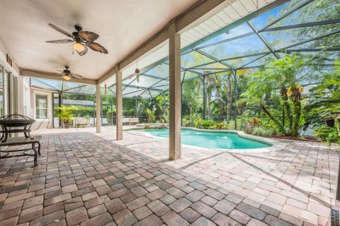 House in Oviedo, Florida 5 bedrooms, 318.28 sq.m. № 1792975 - photo 27