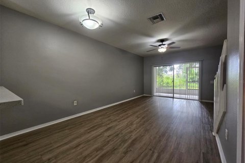 Touwnhouse à louer à Brandon, Floride: 2 chambres, 110 m2 № 1912030 - photo 7