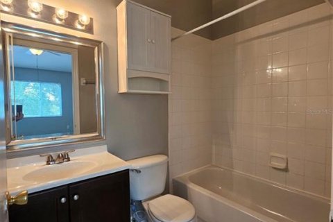 Touwnhouse à louer à Brandon, Floride: 2 chambres, 110 m2 № 1912030 - photo 17