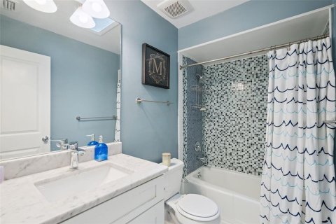 Casa en venta en Orlando, Florida, 4 dormitorios, 300.72 m2 № 2201234 - foto 25