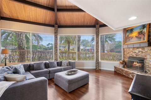 Casa en venta en Orlando, Florida, 4 dormitorios, 300.72 m2 № 2201234 - foto 12