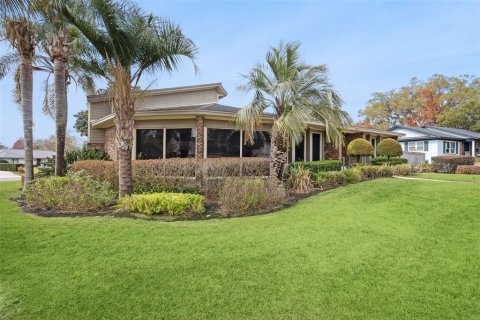 Casa en venta en Orlando, Florida, 4 dormitorios, 300.72 m2 № 2201234 - foto 3