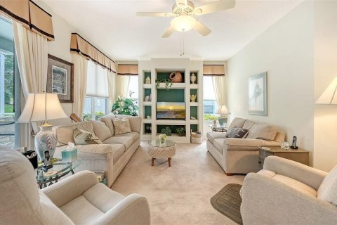 House in Sarasota, Florida 3 bedrooms, 154.03 sq.m. № 2156990 - photo 21