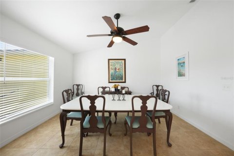 House in Port Charlotte, Florida 3 bedrooms, 191.47 sq.m. № 1658465 - photo 7