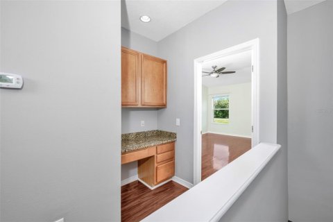Townhouse in Fish Hawk, Florida 2 bedrooms, 128.48 sq.m. № 2151530 - photo 25