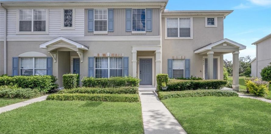 Townhouse in Fish Hawk, Florida 2 bedrooms, 128.48 sq.m. № 2151530