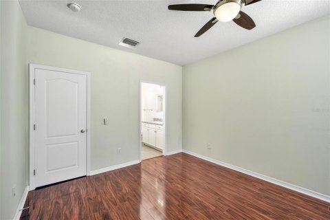 Townhouse in Fish Hawk, Florida 2 bedrooms, 128.48 sq.m. № 2151530 - photo 22
